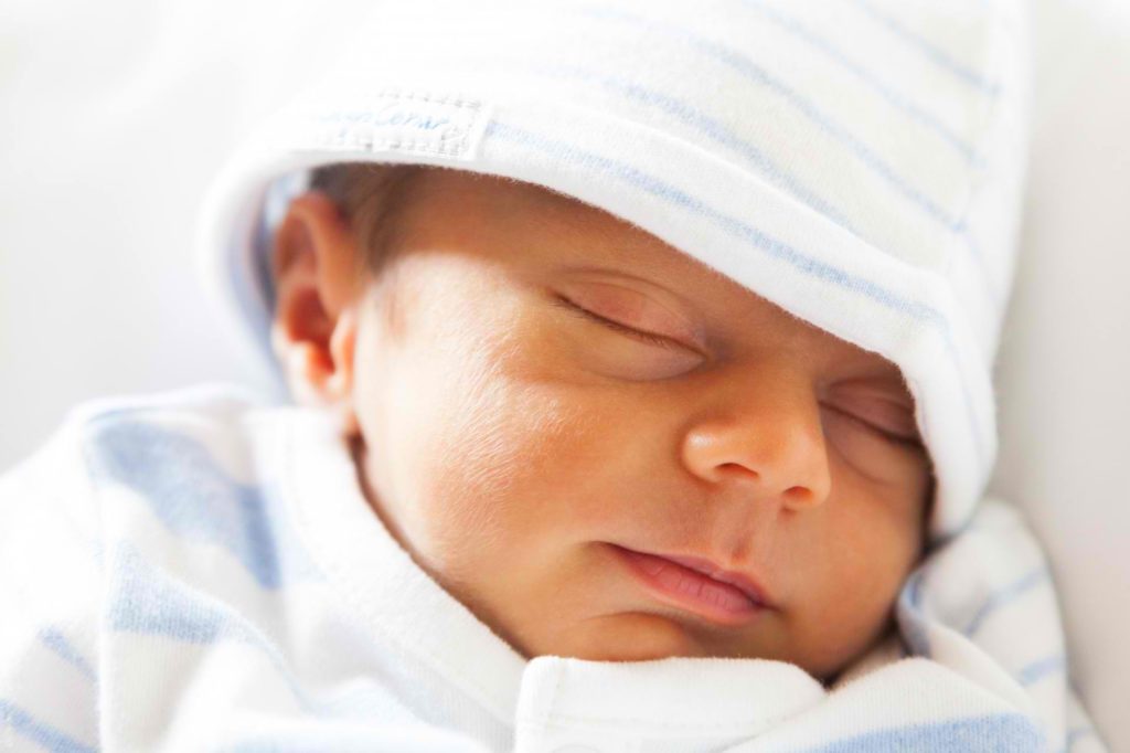 This image has an empty alt attribute; its file name is newborn-sleeping-1377255050bnX-1024x682.jpg